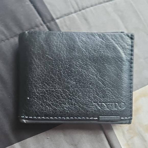 Vera Pelle Other - Vera Pelle Black Leather Card Holder